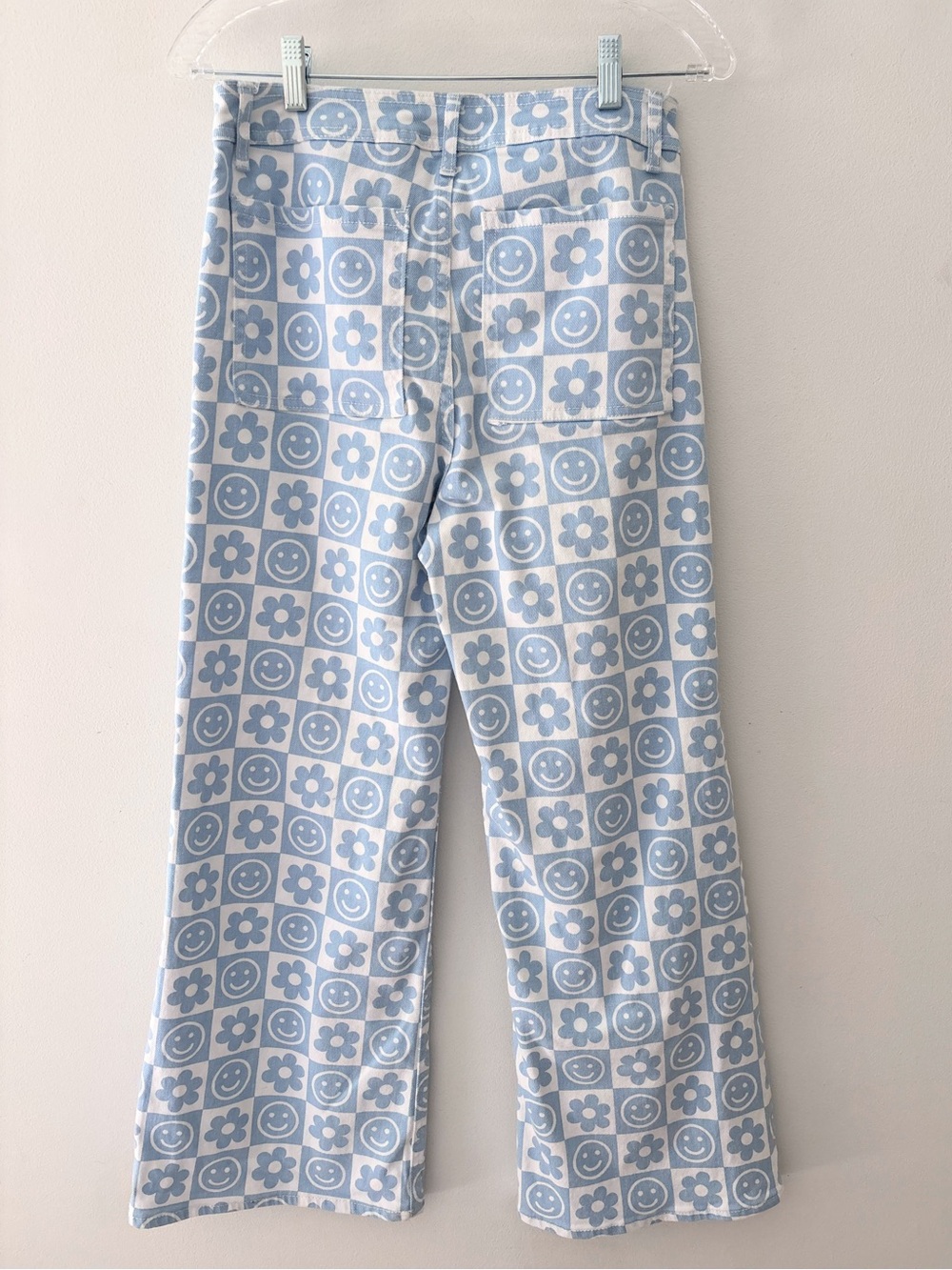 Forever 21 blue white checkered smiley face flower 70’s wide leg jean pants 27 - Picture 2 of 8